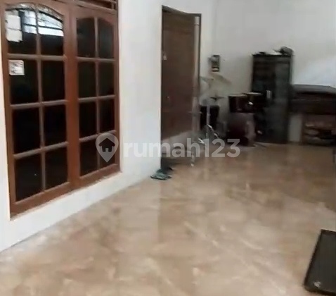 Rumah Nyaman Jl. Padi. Genuk Semarang - 11356 1