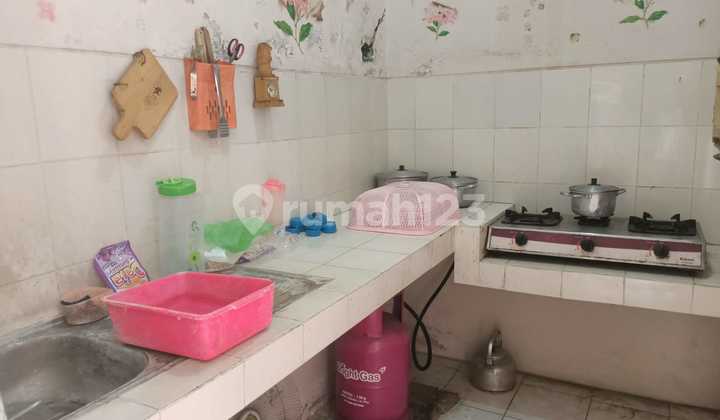 For Quick Sale: Land, Bonus House. Price Below Land Price in Puri Anjasmoro, West Semarang-9216 2
