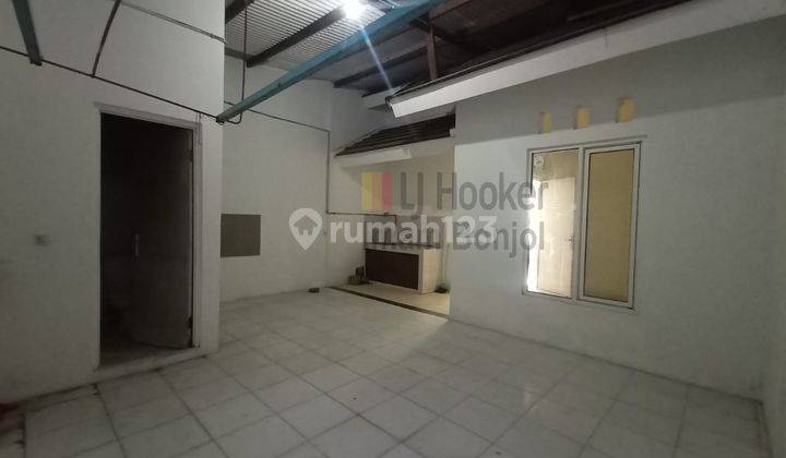 Jual Rumah Siap Huni, Nyaman Dan Strategis Graha Pelangi BSB Semarang 9346 1