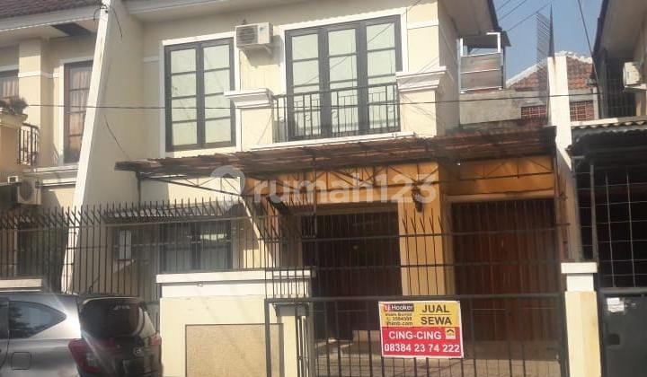 Sewa Rumah Siap Huni dan Nyaman Jl.Senjoyo Semarang Timur-8447 1