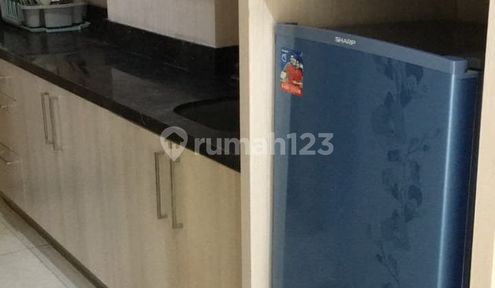 Ready-to-Occupy and Comfortable Warhol Apartment, Central Semarang-11106 2