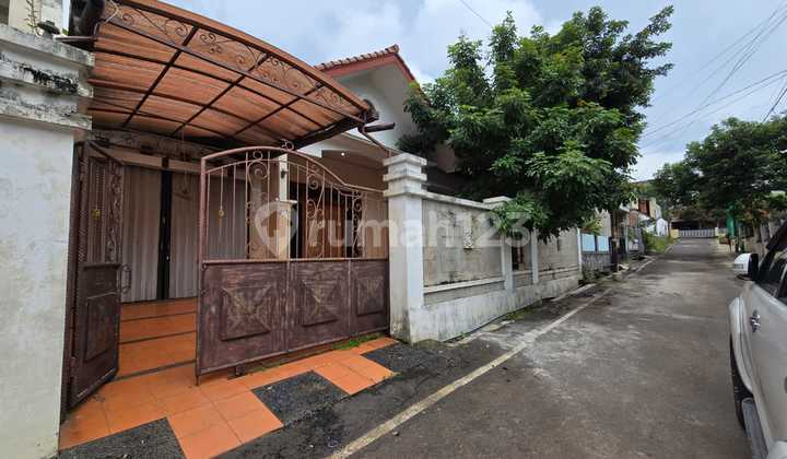 Sewa Rumah Siap Huni dan Nyaman Daerah Gajah Mungkur - 11297 1