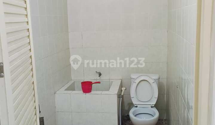 Rumah Siap Huni dan Nyaman Daerah Semarang Timur -11301 2
