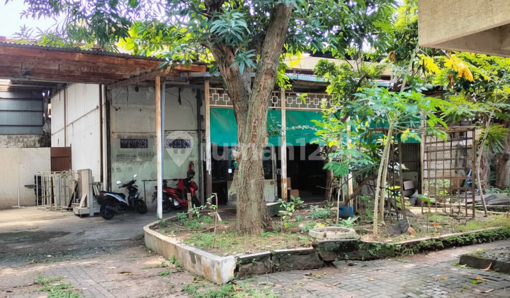 Rumah Ada Gudang Kecil untuk Penyimpan Daerah Semarang Timur - 11127 2