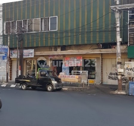 Rumah Cocok untuk Usaha dan Strategis Daerah Semarang Tengah - 8905 1