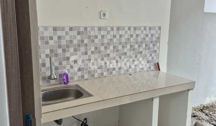 Ready-to-Occupy and Comfortable House, Madukoro Regency Semarang - 11214 2