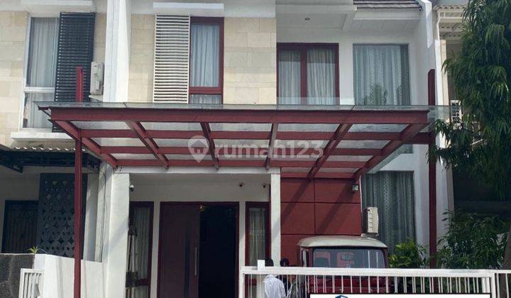 Rumah Luas 2,5 Lantai Semi  Furnish Di Banjar Wijaya  1