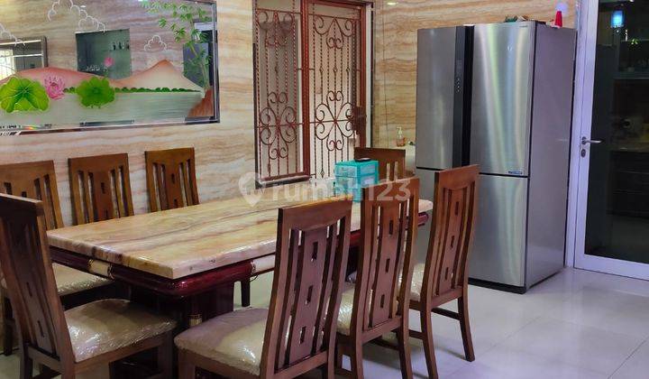 Rumah Mewah Luas Siap Huni Di Taman Royal Tangerang  2
