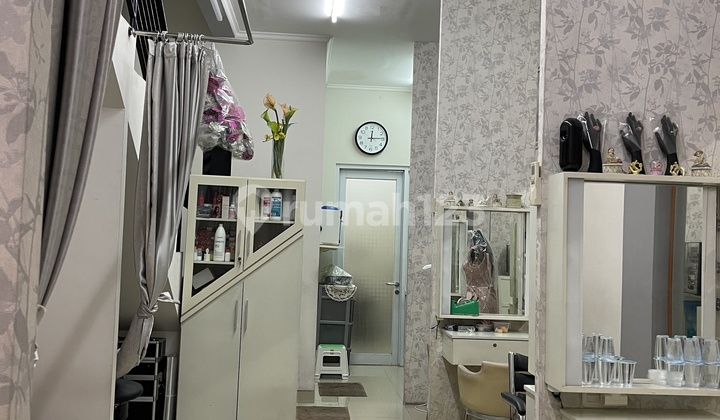 Ruko Dua Lantai Siap Pakai X Butik//Salon Ruko Dua Lantai Siap Pakai X Butik//Salon