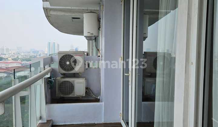 Jual Cepat !!!! Apartment Royale Springhill Kemayoran Jakarta Pusat 1 BR Full Furnish  2