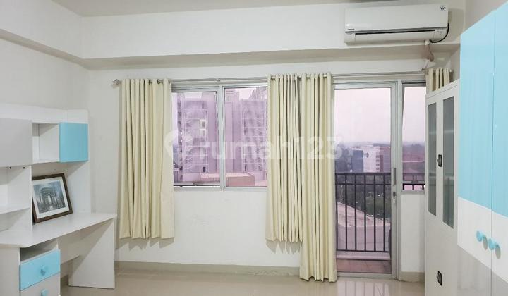 Apartement Park View Depok Semi Furnished Bagus
