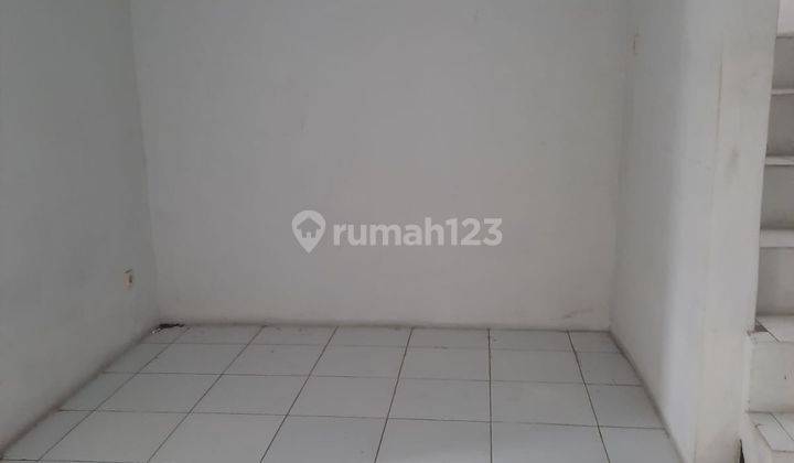 Rumah di Villa Bintaro Indah SHM 2