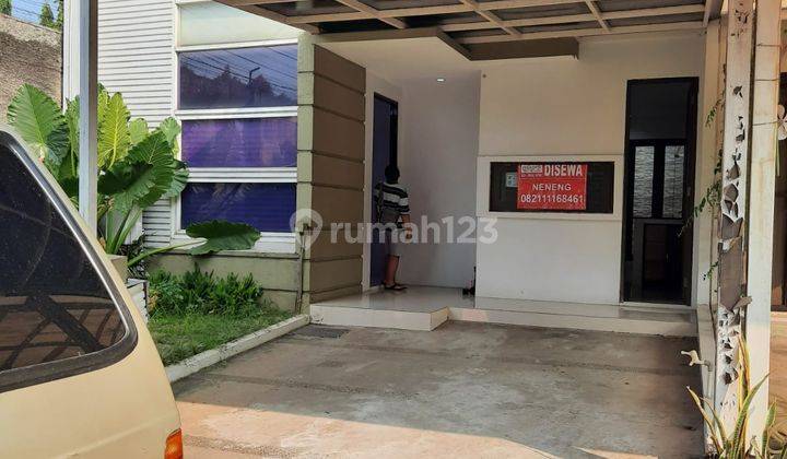 Rumah di Greenwood Townhouse 2 Lantai Semi Furnished 1