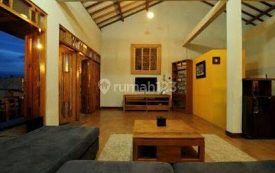 Rumah 2 Lantai Bagus SHM di Ngaglik
jogja Utara
, Sleman 13