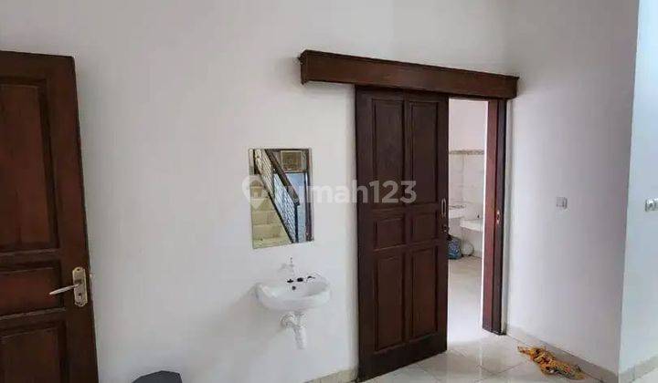 Rumah 2 Lantai Bagus SHM di Catur Tunggal Depok Sleman, Sleman 11