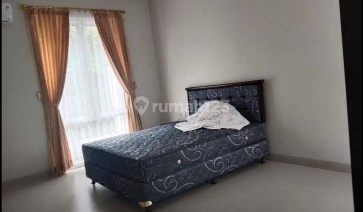 Rumah 2 Lantai Bagus SHM di Maguwoharjo, Depok Sleman, Yogyakarta 11
