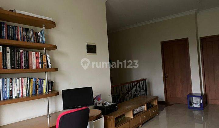 Rumah 2 Lantai Bagus SHM di Depok, Ct
jogja Utara
, Sleman 13