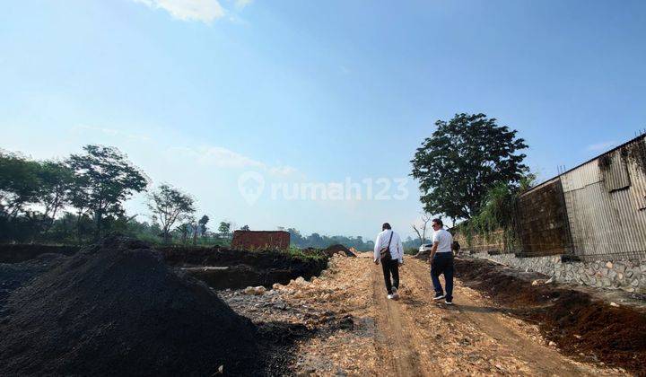 Rumah 2 Lantai Bagus di De Syahada Resort Karangploso Malang 6