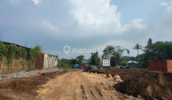Rumah 2 Lantai Bagus di De Syahada Resort Karangploso Malang 5