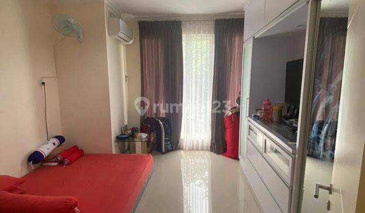 Rumah 2 Lantai Bagus Semi Furnished di Perumahan Malang 2