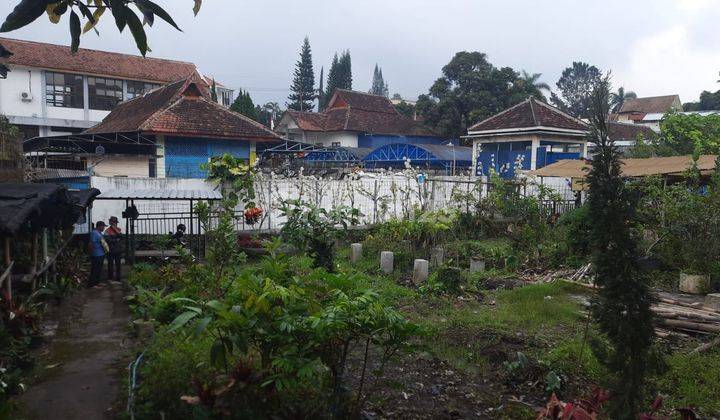 Tanah Luas Plus Rumah Bagus View Indah di Pusat Kota Batu 2