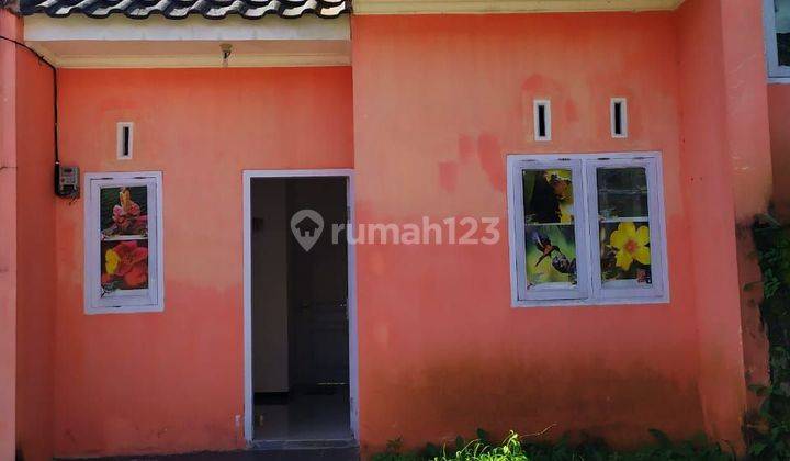 Rumah minimalis modern siap huni di Wagir Malang 1