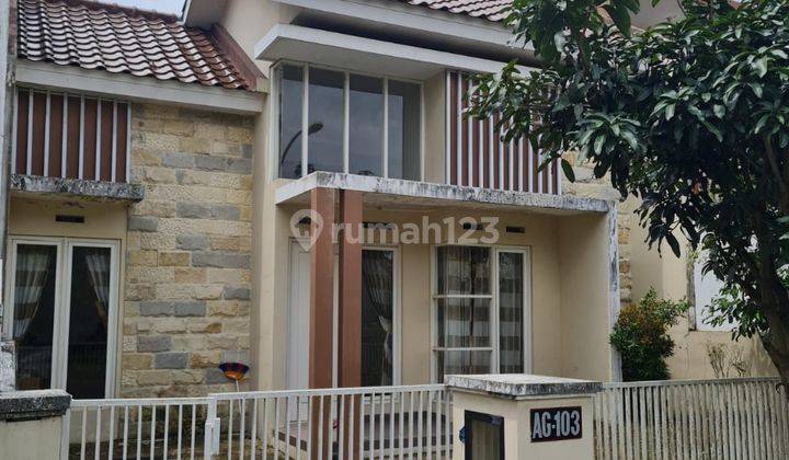 Rumah Villa Modern Bagus Area Stategis Dekat Mall Elpico Malang 2