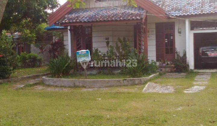 Rumah halaman luas dan nyaman di Palangkaraya Kalteng 1