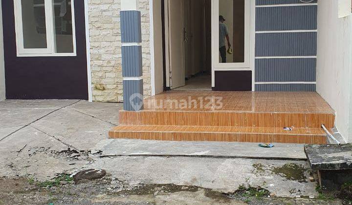 Rumah Murah Siap Huni Baru Renovasi di Kedungkandang Malang  2