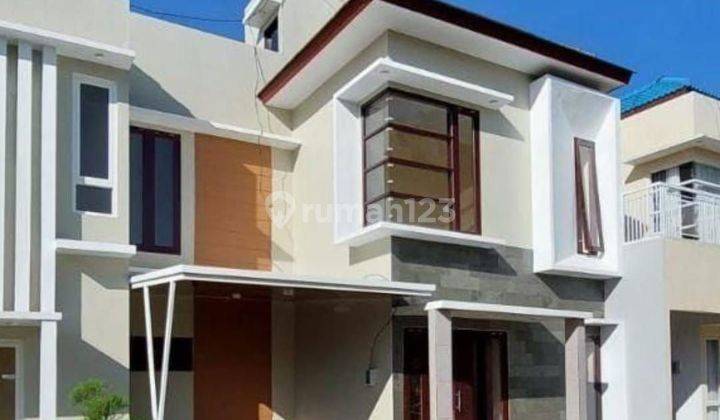 Hunian Modern Berkonsep Villa Di Batu Citra Indah 1