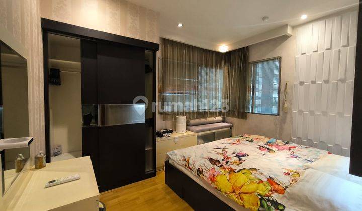 Disewakan Sahid Sudirman Res, 2Br , Fuil Furnished , Pool View 1