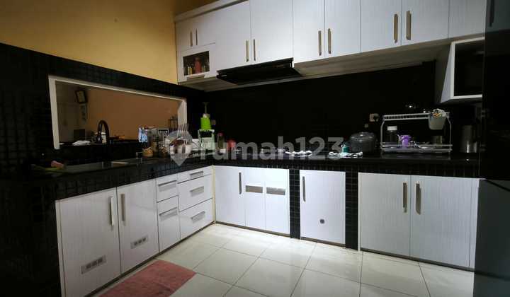 Rumah Jagakarsa, 189/140 M2, 3 KT Lingkungan Nyaman dan Rapi 2