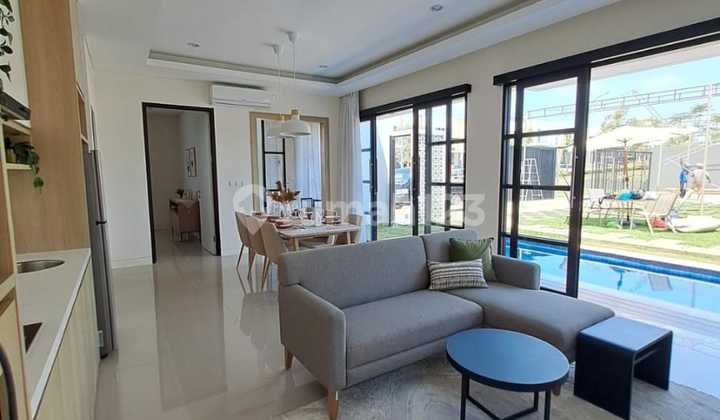 Rumah Ada Kolam Renang Pribadi di Mijen Semarang 2