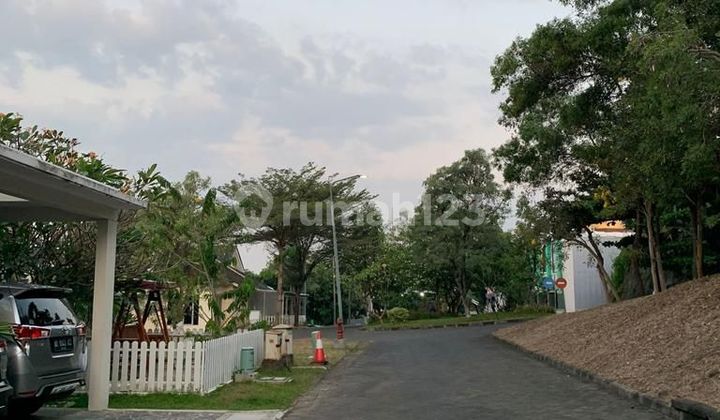 Large Land House in Pandanaran Hills Tembalang Semarang 1