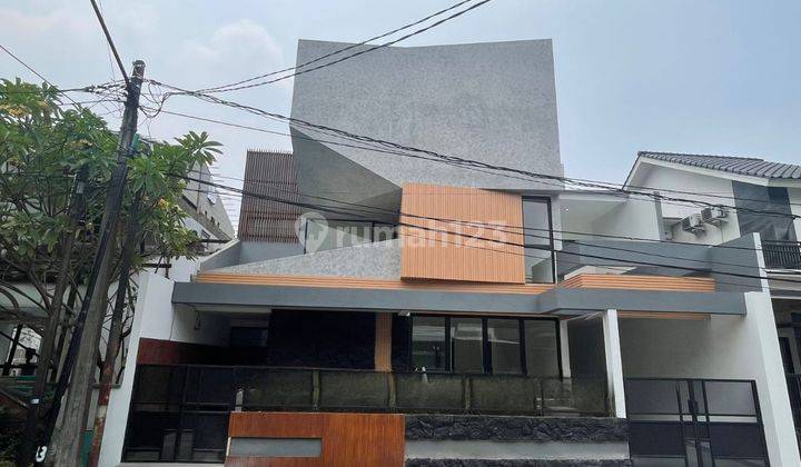 Rumah Mewah Strategis Bintaro Sektor 9 1