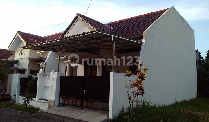 Dijual Rumah Graha Sampurna Indah Wiyung 2