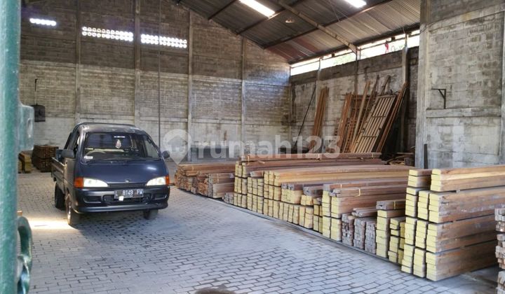 Dijual Gudang Pusat Kota Nol Jalan Raya Baratajaya