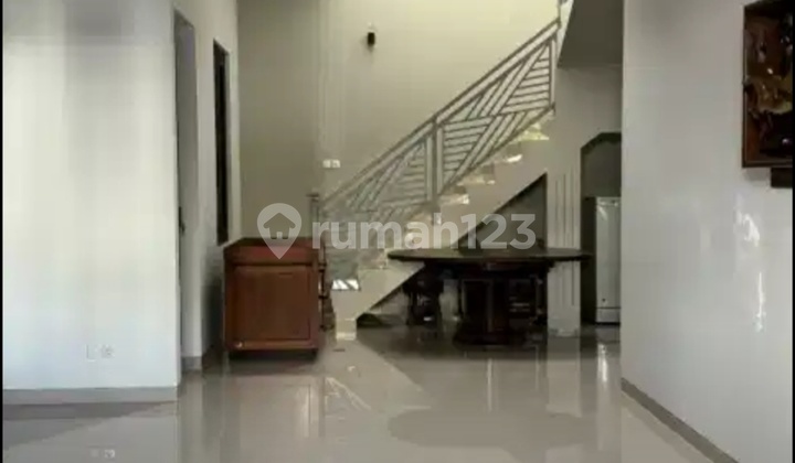 Disewakan Rumah Full Furnish 2