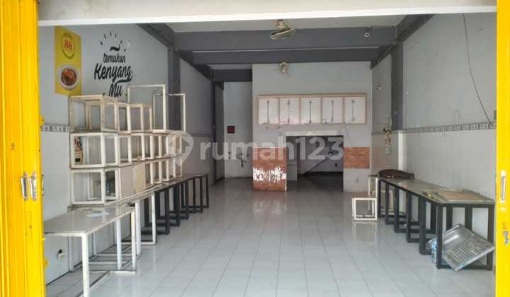 For Rent: International Garden Shop House in Citraland For Rent: International Garden Shop House in Citraland