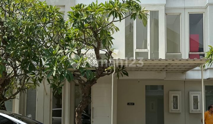 For Rent: Grand Pakuwon Adelaide House For Rent: Grand Pakuwon Adelaide House
