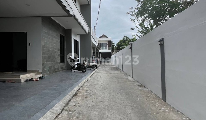 Townhouse Harjamukti Depok 2