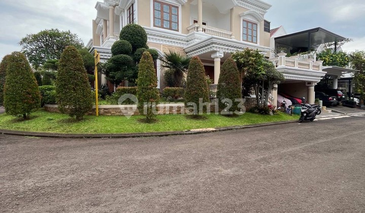 Luxury House Kota Wisata Cibubur 2