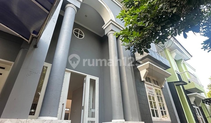 Rumah 2 Lantai Siap Huni Kota Wisata