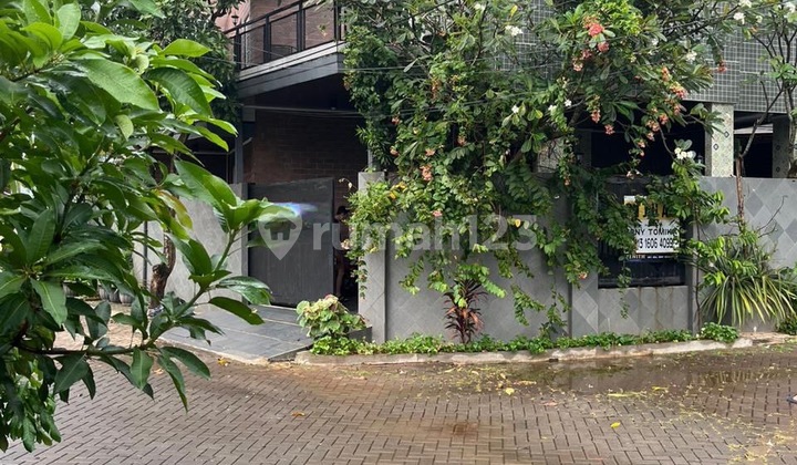 Rumah Full Furnished Grand Nusa Indah Cileungsi  2