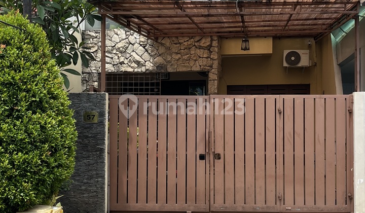 Rumah Cempaka Putih 2 Lantai Siap Huni