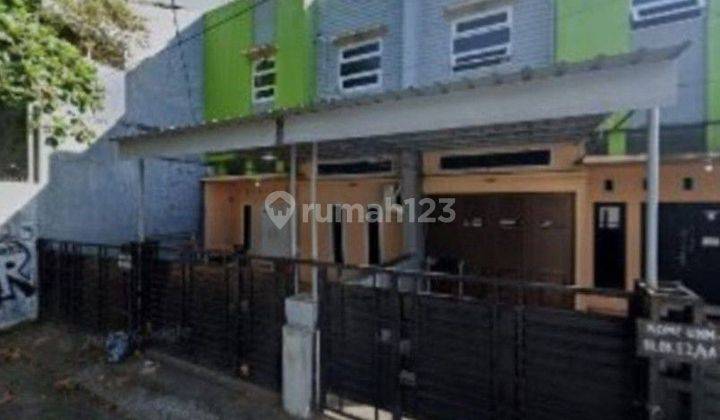 Disweakan rumah di Jl. Pendidikan belakang kampus UNM 1