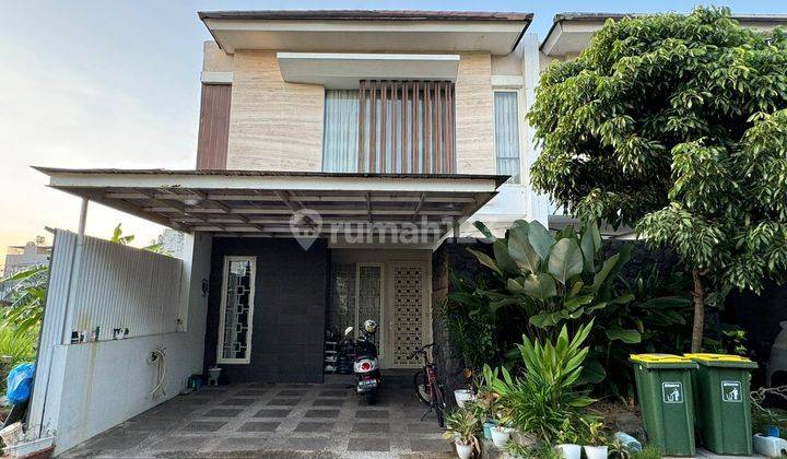 DIJUAL Rumah di Jl. Sungai saddang baru kompleks Green City 2 Lantai lengkap perabot 1