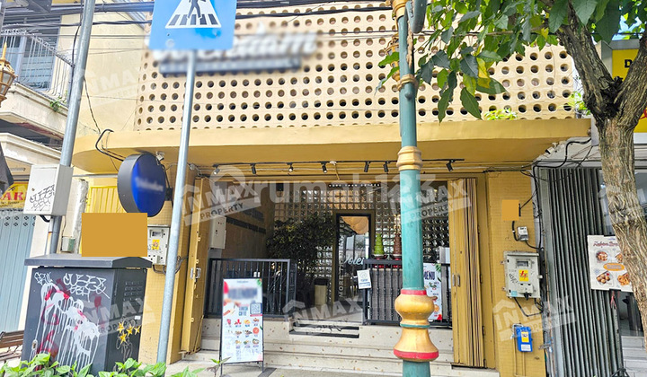 Tempat Usaha Kayutangan Heritage Jalan Basuki Rahmat Traffic Ramai