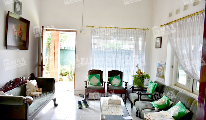 Rumah Jalan Kepulauan, Dekat Pasar Besar Dan Alun Alun Kota,bisa Untuk Usaha,jalan Lebar 2