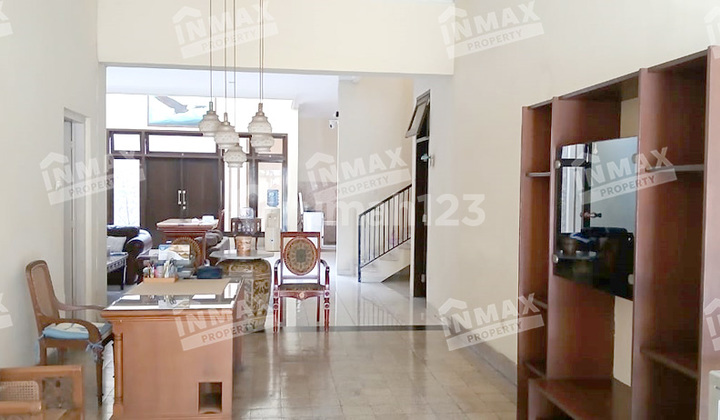 Nice Andalas Street House, ready to occupy, near SMAN 5, RSI Aisyiyah, and Malang Central Market. 2